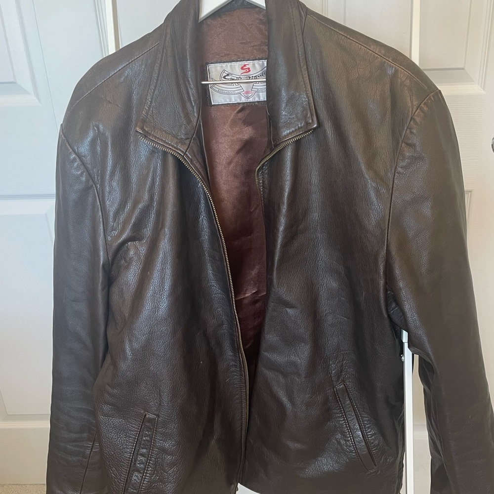 Boxy 90s style Leather Coat